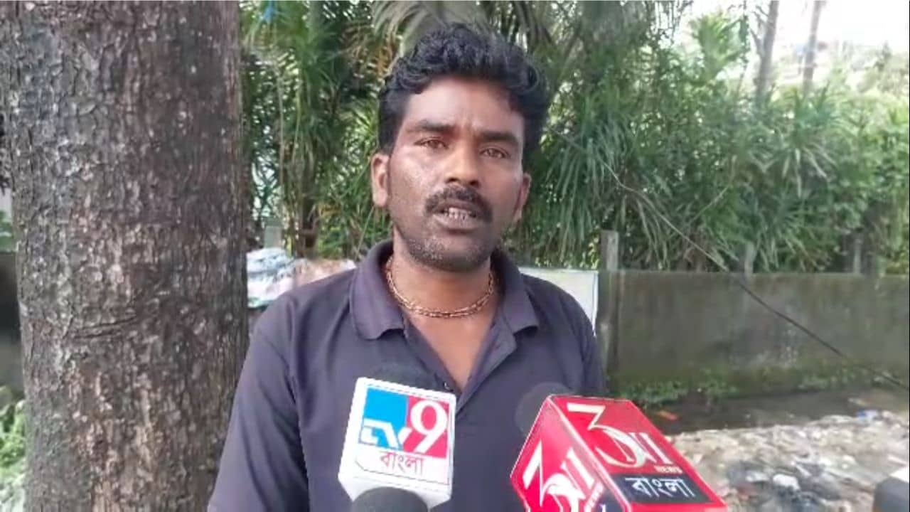 Alipurduar: জামাইয়ের দিকে তেড়ে গেলেন ক্ষিপ্ত শ্বশুরমশাই! তারপরই কেলেঙ্কারি...