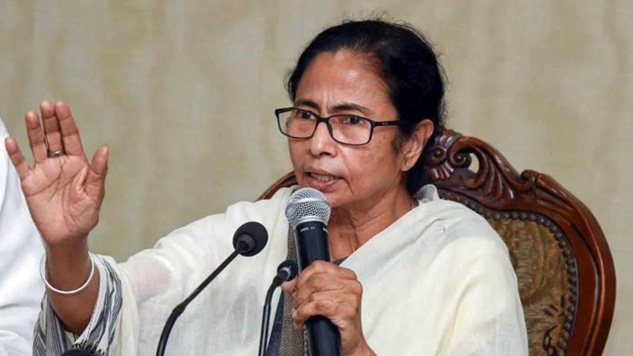 Mamata Banerjee: 'গাড়ি ছেড়ে সাইকেলে চড়া উচিত আপনাদের', পরিবহণ দফতরের ভূমিকায় ক্ষুব্ধ মমতা