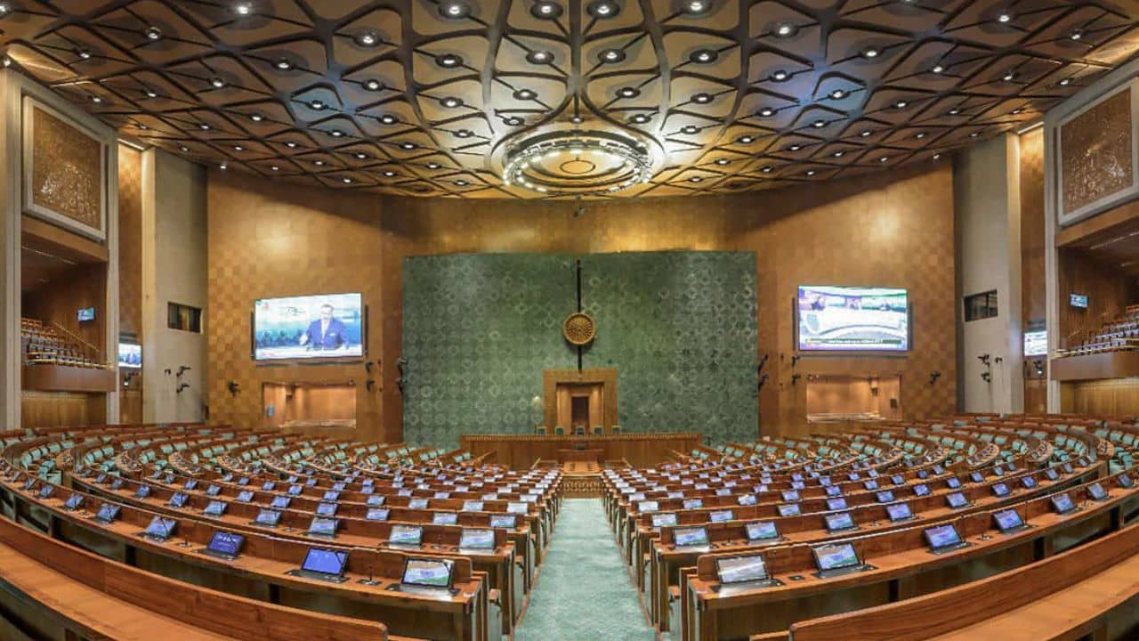 স্পিকার পদ চাই TDP-র, ডেপুটি স্পিকারের দাবিদার বিরোধীরা, আলাদা পথেই হাঁটবে বিজেপি?