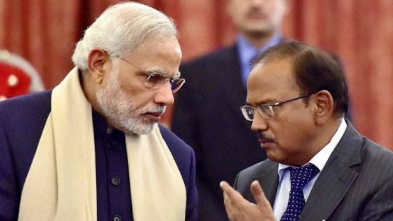 মোদী ৩.০-তে ফের জাতীয় নিরাপত্তা উপদেষ্টা হবেন অজিত দোভাল? মোদী ৩.০-তে ফের জাতীয় নিরাপত্তা উপদেষ্টা হবেন অজিত দোভাল?