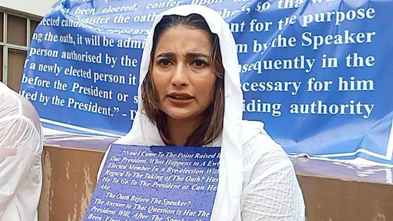 Sayantika Banerjee on Governor: কেন আমার কাছেই গেল মেইল টা...?, প্রথম থেকেই সন্দেহ ছিল সায়ন্তিকার!