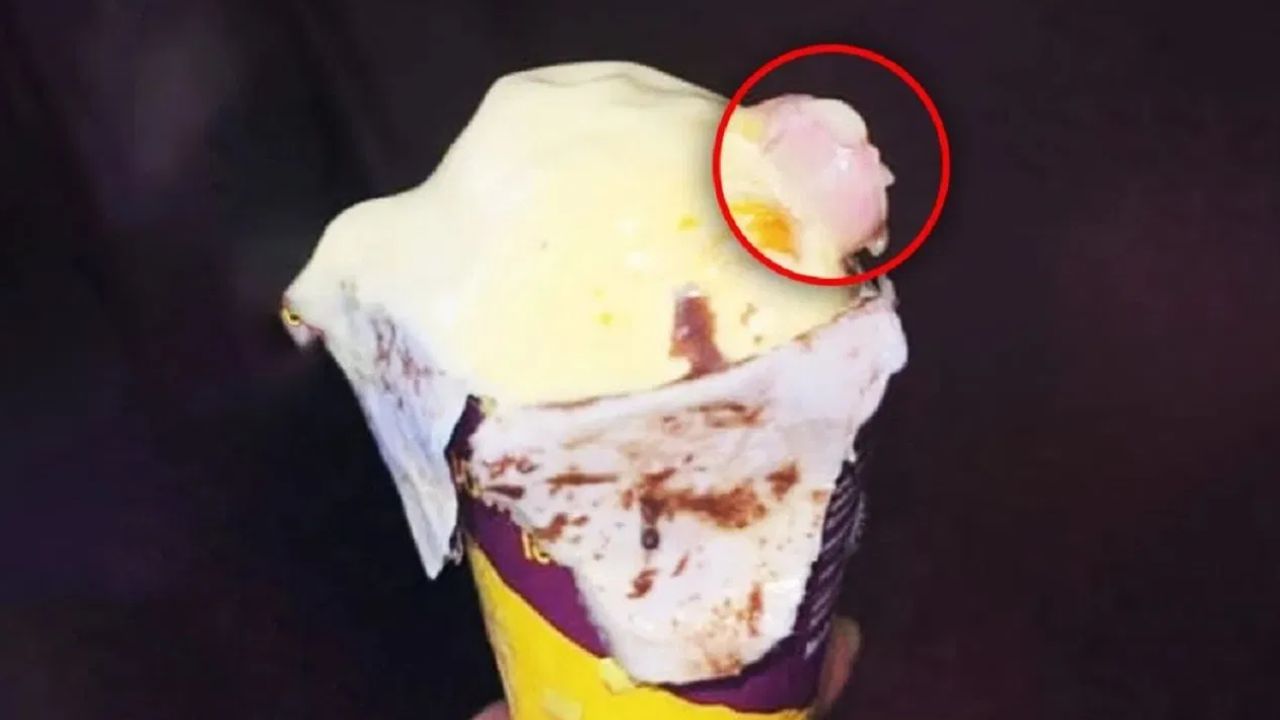 Finger in Ice Cream: যাঁর কাটা আঙুল মিলল আইসক্রিমে, তাঁর কোনও রোগ ছিল না তো? উদ্বেগে পুলিশ Finger in Ice Cream: যাঁর কাটা আঙুল মিলল আইসক্রিমে, তাঁর কোনও রোগ ছিল না তো? উদ্বেগে পুলিশ