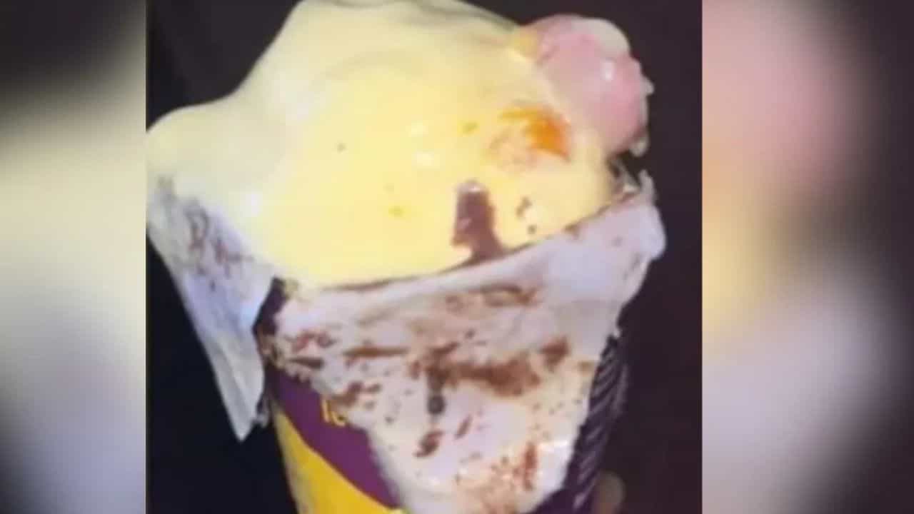 Finger in Ice Cream: সংস্থার কর্মীরই কাটা আঙুল ছিল আইসক্রিমের ভিতর? বড়সড় সূত্র পেল পুলিশ Finger in Ice Cream: সংস্থার কর্মীরই কাটা আঙুল ছিল আইসক্রিমের ভিতর? বড়সড় সূত্র পেল পুলিশ