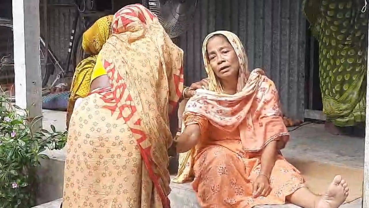 Tragic Death: মেয়ের মৃত্যু সহ্য করতে পারেননি বাবা, মেয়ের কাছেই চলে গেলেন!
