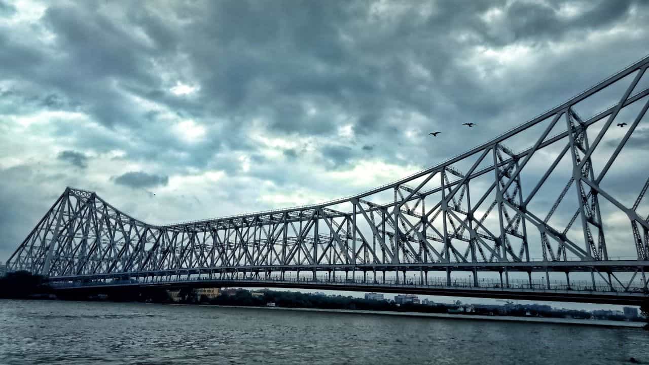 Today Weather Update: আজ সন্ধ্যা থেকেই ঝড়বৃষ্টি, কপাল খুলবে কোন কোন জেলার? Today Weather Update: আজ সন্ধ্যা থেকেই ঝড়বৃষ্টি, কপাল খুলবে কোন কোন জেলার?