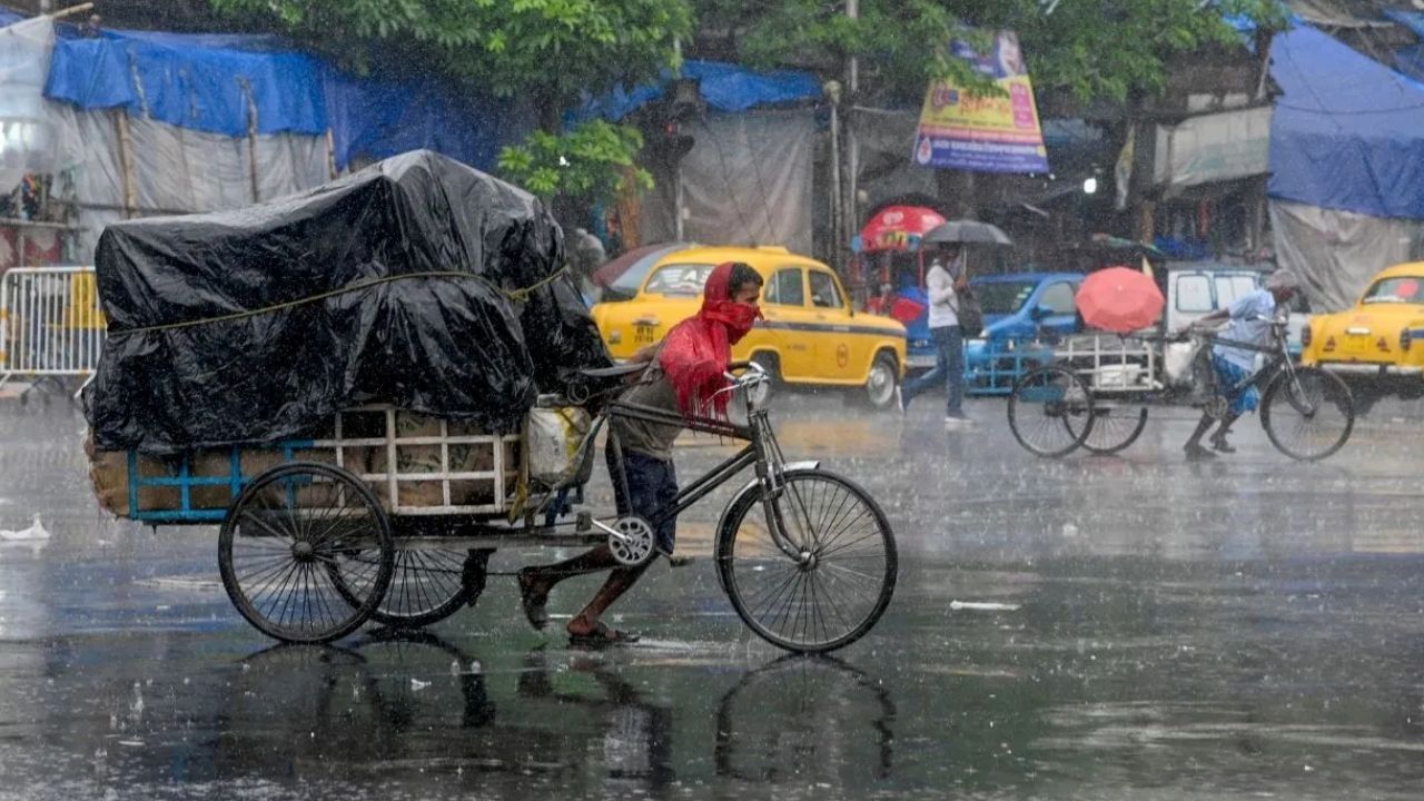 Weather Update: ছাতা, রেনকোট নিয়ে তৈরি হোন এবার, আজ থেকেই 'ট্রেলার' শুরু