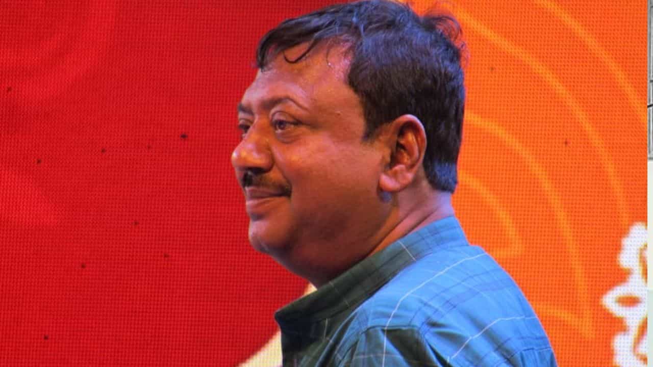 Partha Bhowmik: পার্থই এখন ব্যারাকপুরের 'অর্জুন', শিল্পাঞ্চলে নতুন মহাভারত লিখলেন 'ইন্সপেক্টর করালি' Partha Bhowmik: পার্থই এখন ব্যারাকপুরের 'অর্জুন', শিল্পাঞ্চলে নতুন মহাভারত লিখলেন 'ইন্সপেক্টর করালি'
