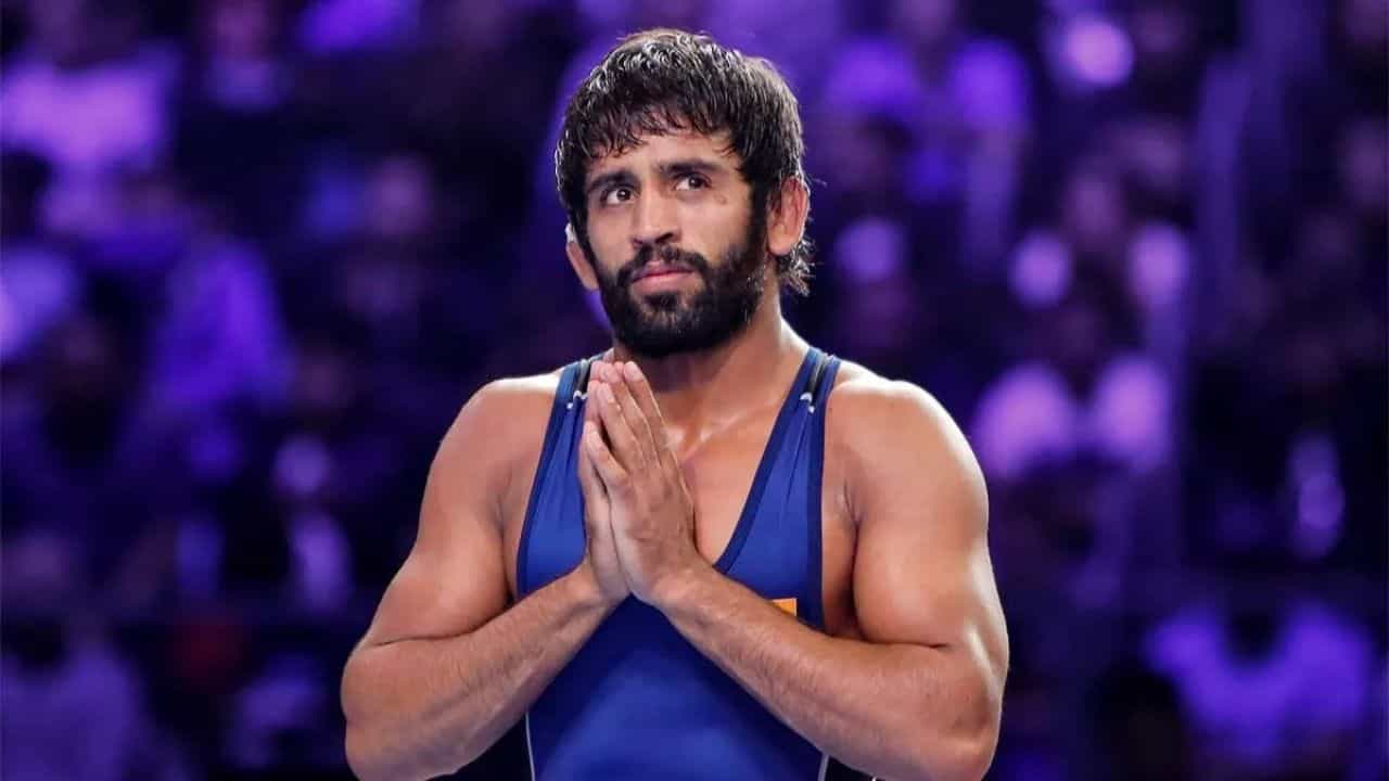 Bajrang Punia: ফের নির্বাসিত ভারতের কুস্তিগির বজরং পুনিয়া! Bajrang Punia: ফের নির্বাসিত ভারতের কুস্তিগির বজরং পুনিয়া!