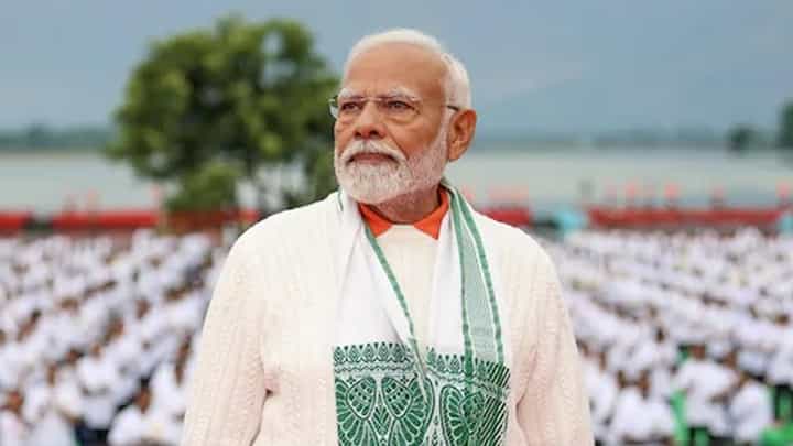Narendra Modi: মনোসংযোগ বাড়াতে যোগাভ্যাস জরুরি, যা মানুষের নিজের উন্নতি ঘটাতে সাহায্য করে: নরেন্দ্র মোদী Narendra Modi: মনোসংযোগ বাড়াতে যোগাভ্যাস জরুরি, যা মানুষের নিজের উন্নতি ঘটাতে সাহায্য করে: নরেন্দ্র মোদী