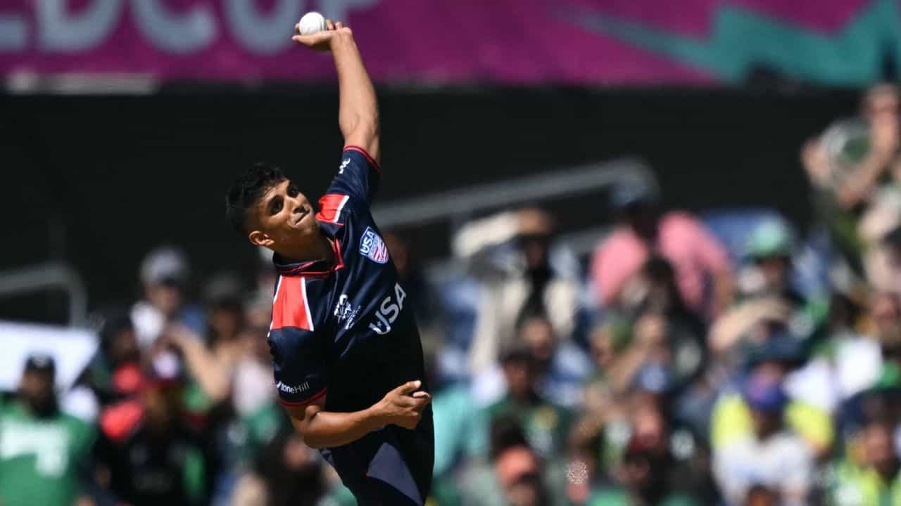 IND vs USA: বেঙ্গালুরুর PG থেকে মার্কিন টিমের সেরা অস্ত্র! ভারতের চাপ হতে পারে এই বোলার IND vs USA: বেঙ্গালুরুর PG থেকে মার্কিন টিমের সেরা অস্ত্র! ভারতের চাপ হতে পারে এই বোলার