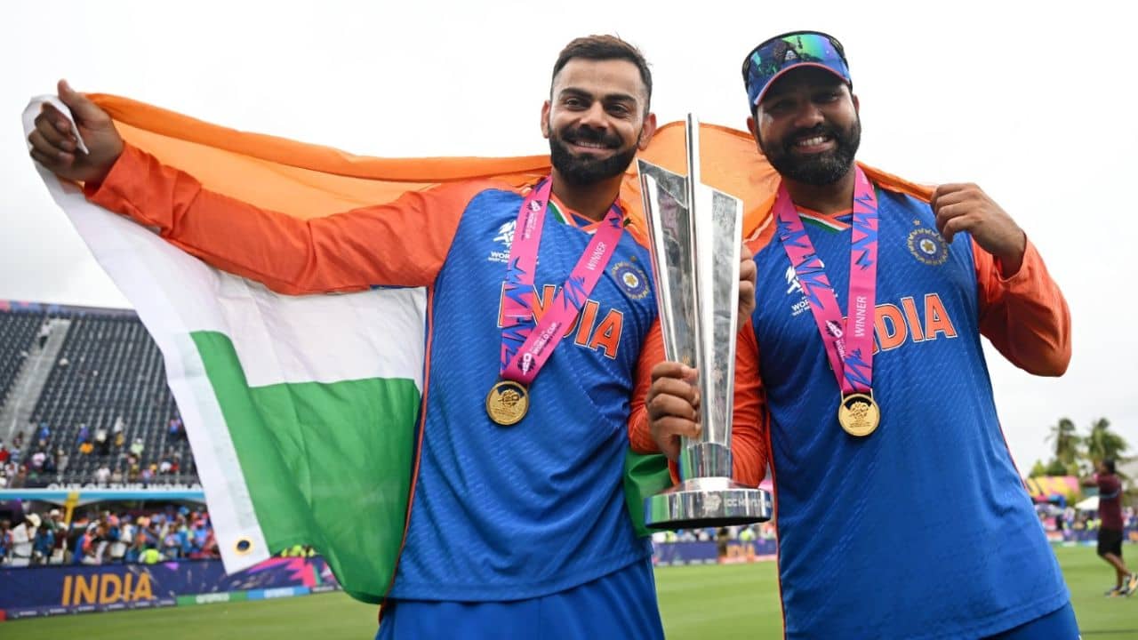 Rohit-Virat: বন্ধু চল... চ্যাম্পিয়ন হয়ে রো-কো জুটির সেলিব্রেশন ফ্রেমে বাঁধানোর মতো