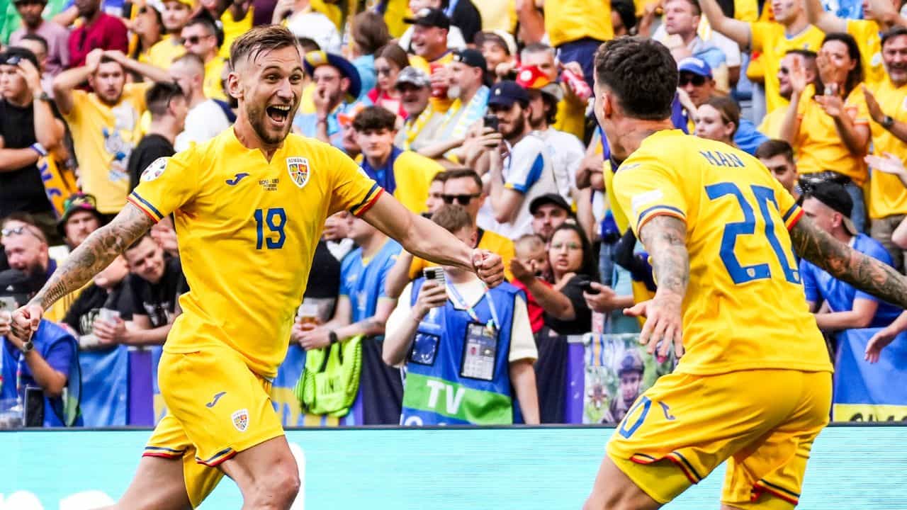 Euro Cup 2024: দীর্ঘ অপেক্ষার অবসান, ইউক্রেনকে হারিয়ে ইউরোতে ২৪ বছর পর জয় রোমানিয়ার Euro Cup 2024: দীর্ঘ অপেক্ষার অবসান, ইউক্রেনকে হারিয়ে ইউরোতে ২৪ বছর পর জয় রোমানিয়ার
