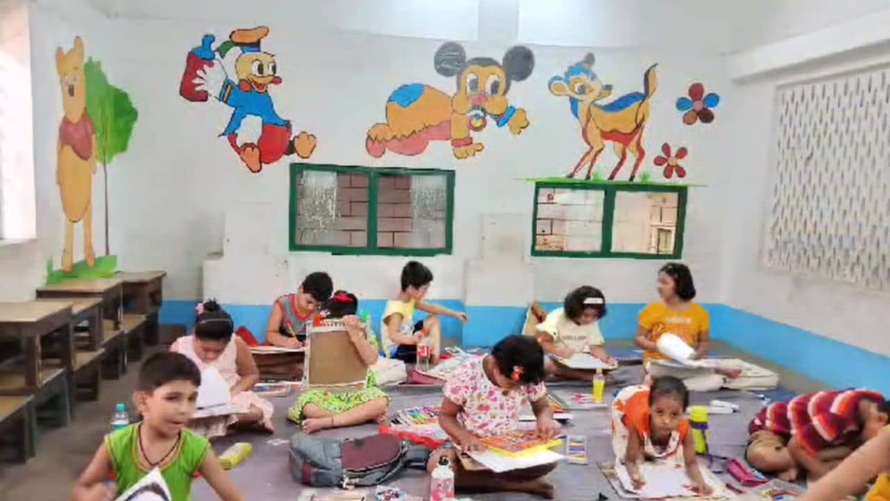 Drawing competition: সবুজের সন্ধানে, অনন্য প্রয়াসে পরিবেশ বাঁচানোর বার্তা