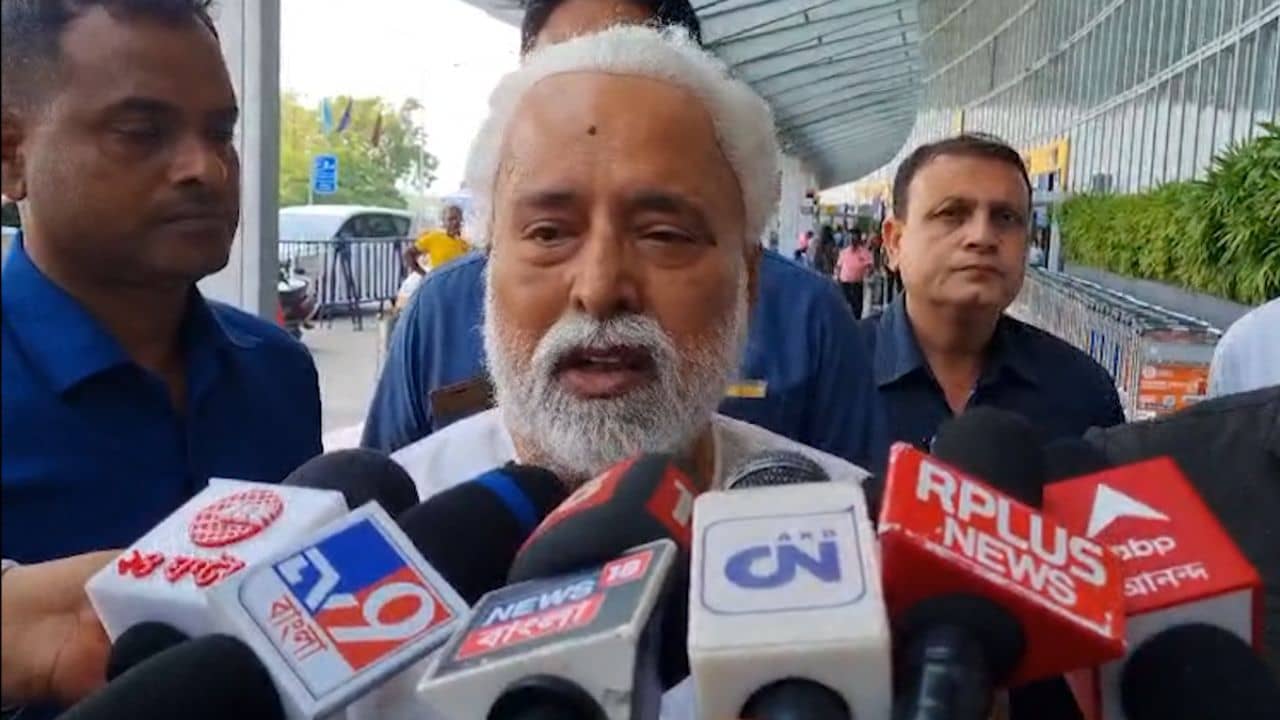 Sudip Banerjee: প্রহ্লাদ যোশী ফোন করেছিলেন... দিল্লি যাওয়ার আগে শুনিয়ে গেলেন সুদীপ