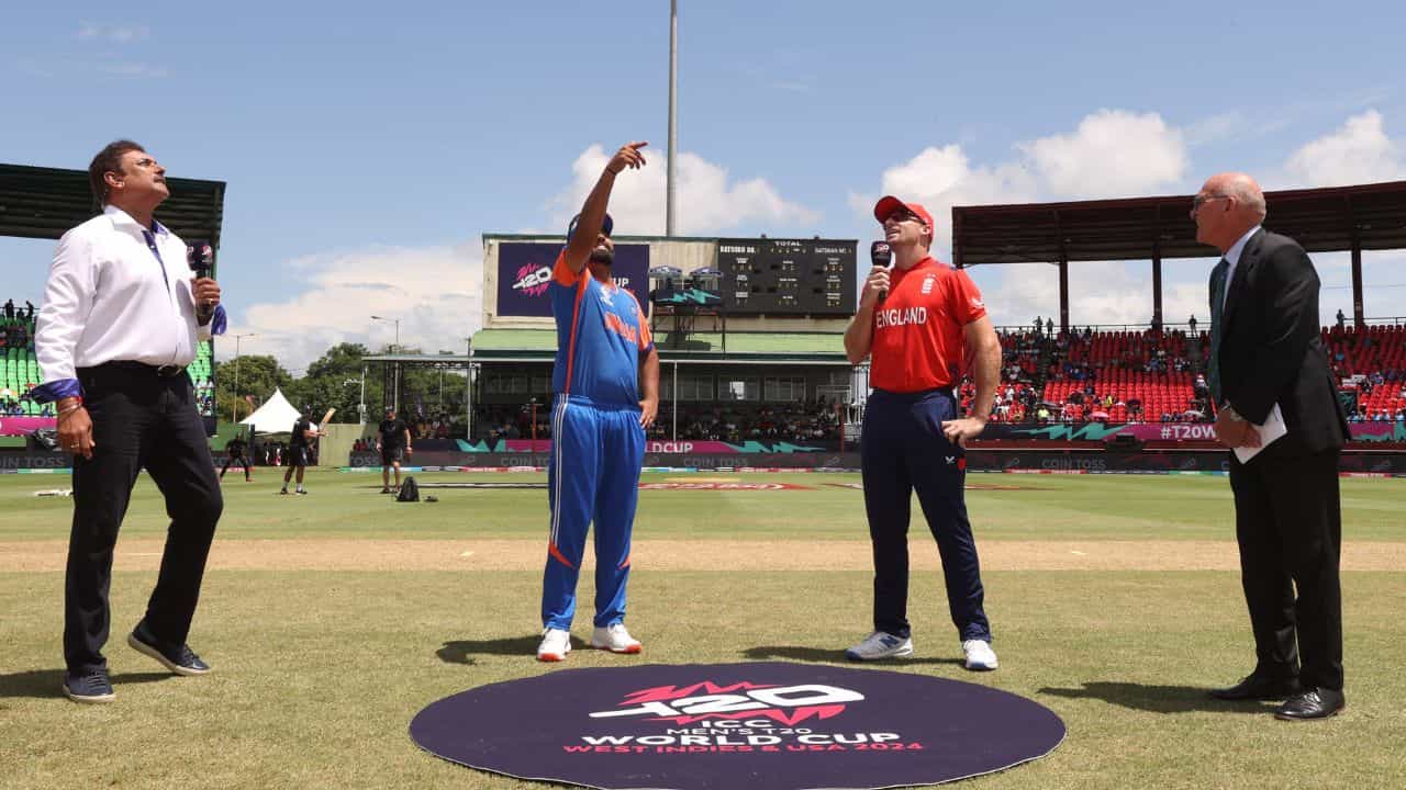 IND vs ENG Playing XI: বৃষ্টির পর ম্যাচ, টস হেরে চাপ বাড়ল ভারতের! IND vs ENG Playing XI: বৃষ্টির পর ম্যাচ, টস হেরে চাপ বাড়ল ভারতের!