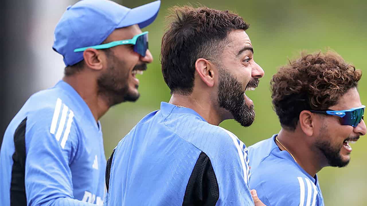 IND vs AFG Playing XI: টস জিতে ব্যাটিং রোহিতের, সুপার এইটে একাদশে বড় চমক IND vs AFG Playing XI: টস জিতে ব্যাটিং রোহিতের, সুপার এইটে একাদশে বড় চমক