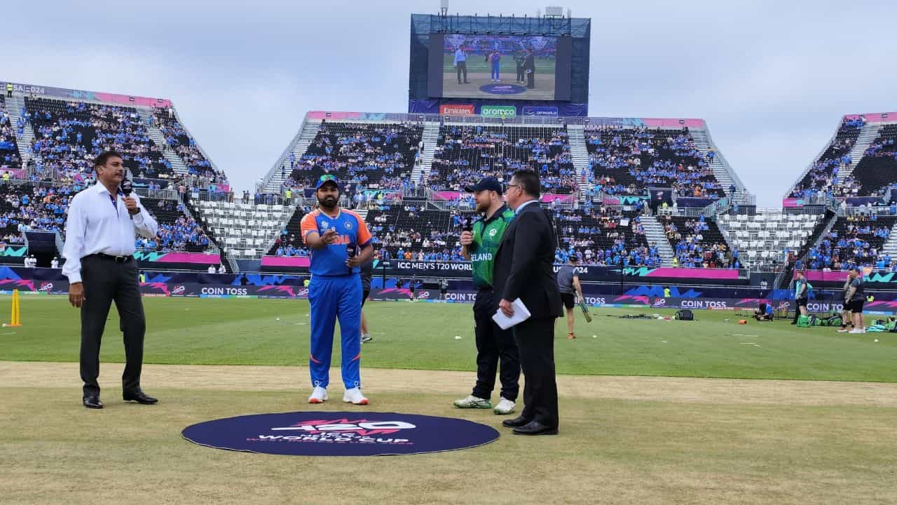 IND vs IRE Playing XI: ওপেনিংয়ে বিরাট-রোহিত! ভারতের একাদশে নানা চমক IND vs IRE Playing XI: ওপেনিংয়ে বিরাট-রোহিত! ভারতের একাদশে নানা চমক