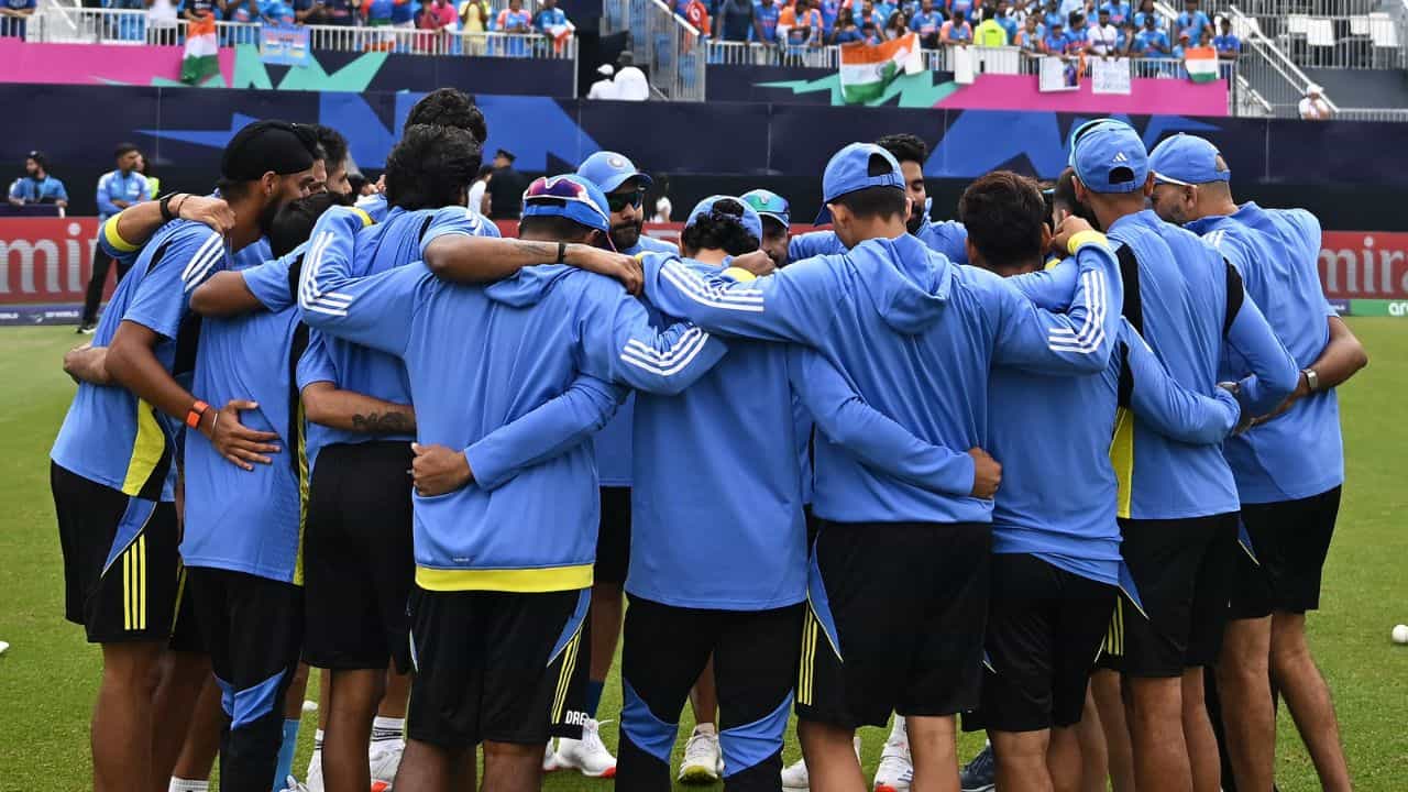 T20 World Cup 2024: বিরাটদের আমেরিকায় নিতে হল জিমের মেম্বারশিপ, কিন্তু কেন? T20 World Cup 2024: বিরাটদের আমেরিকায় নিতে হল জিমের মেম্বারশিপ, কিন্তু কেন?