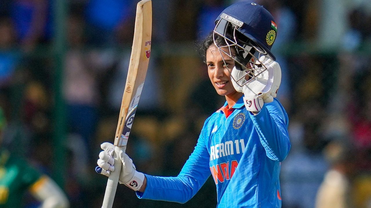 Smriti Mandhana Century: এক সেঞ্চুরিতে একাধিক কীর্তি ভারতীয় ক্রিকেটের কুইন স্মৃতি মান্ধানার