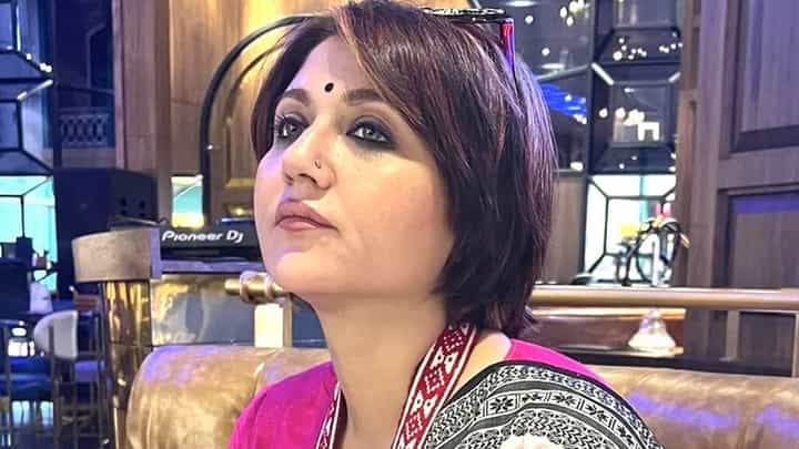 Lok Sabha Election 2024: এমনটা যে হতে পারে তা হয়তো নিজেই আঁচ করতে পাননি স্বস্তিকা মুখোপাধ্যায় Lok Sabha Election 2024: এমনটা যে হতে পারে তা হয়তো নিজেই আঁচ করতে পাননি স্বস্তিকা মুখোপাধ্যায়