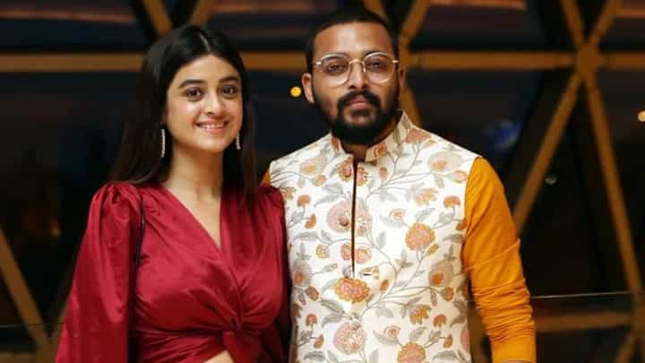 Saurav Das & Darshana Banik: বিয়ের ৬ মাস কাটতেই স্ত্রী সম্পর্কে এ কী বলছেন সৌরভ! Saurav Das & Darshana Banik: বিয়ের ৬ মাস কাটতেই স্ত্রী সম্পর্কে এ কী বলছেন সৌরভ!