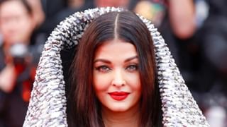 বিয়ের ৬ মাস যেতে না-যেতেই বউ দর্শনা সম্পর্কে সৌরভ বললেন, ‘নেচেকুদে বেড়ায়…’