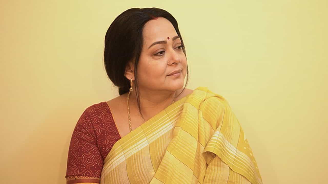 পুরীর সমুদ্রে স্নান করতে নেমে আহত অপরাজিতা আঢ্য, তলিয়ে যাচ্ছিলেন অভিনেত্রী... পুরীর সমুদ্রে স্নান করতে নেমে আহত অপরাজিতা আঢ্য, তলিয়ে যাচ্ছিলেন অভিনেত্রী...