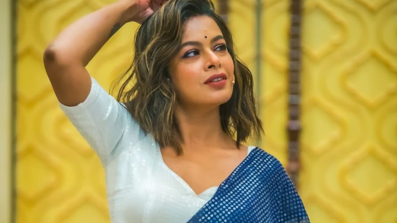 ইমনের আক্ষেপ! পায়ে চোট পাওয়ার জন্য করতে পারেননি এই কাজ... ইমনের আক্ষেপ! পায়ে চোট পাওয়ার জন্য করতে পারেননি এই কাজ...