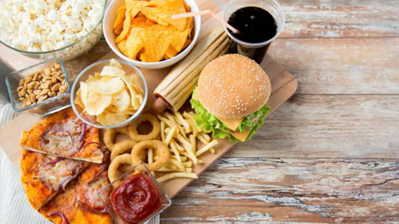Junk Food: ফাস্ট ফুড খেলে কি রোগ প্রতিরোধ ক্ষমতা কমে যায় ও ক্যানসারের ঝুঁকি বাড়ে? কী পরিমাণ খাওয়া উচিত?