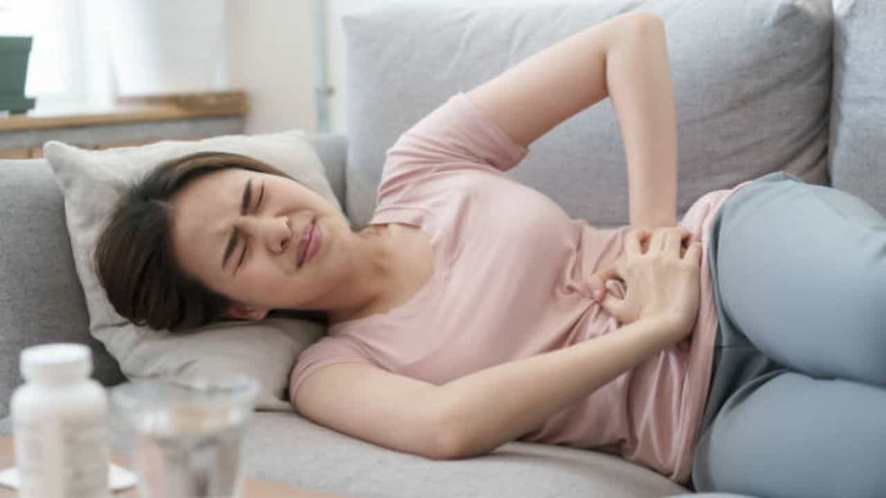 Menstrual Blood Clots: পিরিয়ড হলেই চাপ চাপ রক্ত, ক্লট বেরোয়? প্রাকৃতিক উপায়েই এই সমস্যা এড়ানো সম্ভব Menstrual Blood Clots: পিরিয়ড হলেই চাপ চাপ রক্ত, ক্লট বেরোয়? প্রাকৃতিক উপায়েই এই সমস্যা এড়ানো সম্ভব