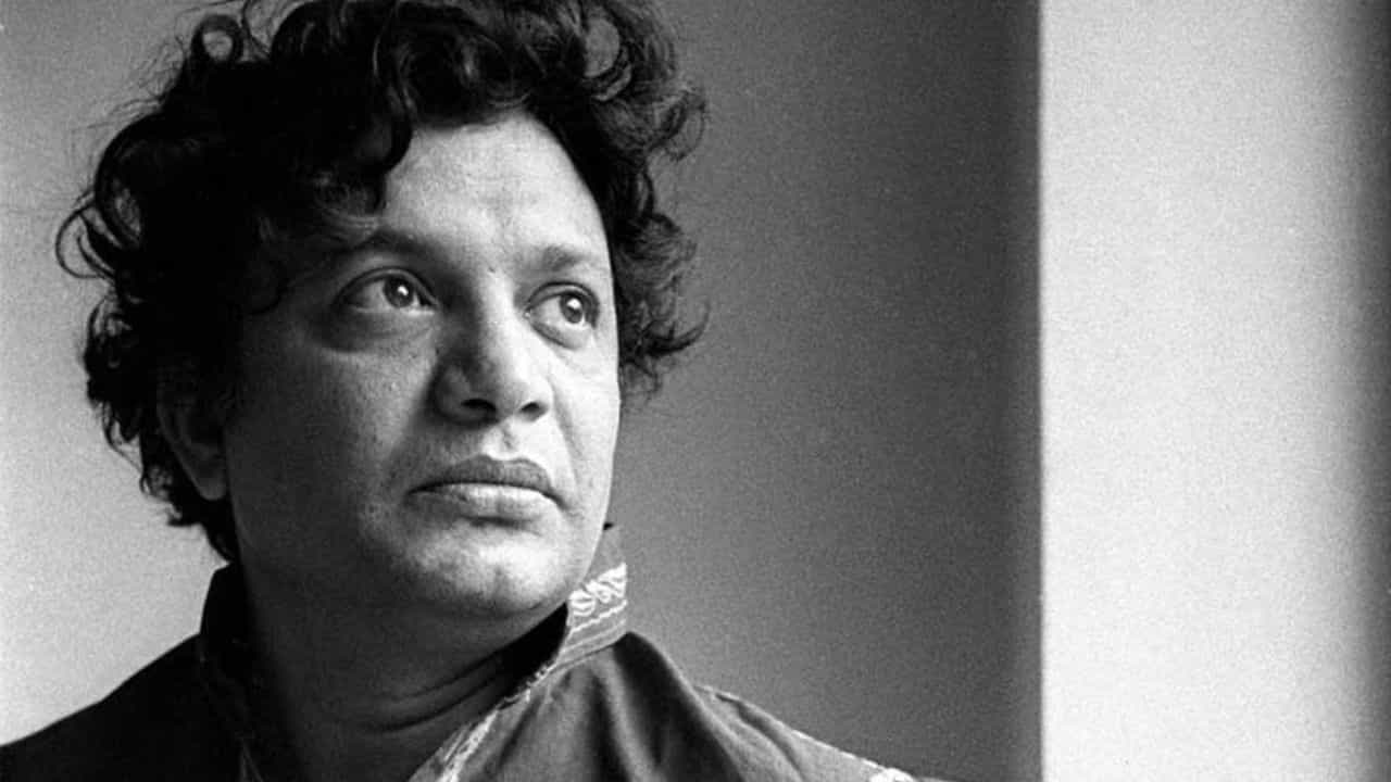 কোন অভাবে টালিগঞ্জের রাস্তায় ভিক্ষা করতে বাধ্য হয়েছিলেন উত্তমকুমার? সত্য ফাঁস করলেন মাধবী মুখোপাধ্যায়... কোন অভাবে টালিগঞ্জের রাস্তায় ভিক্ষা করতে বাধ্য হয়েছিলেন উত্তমকুমার? সত্য ফাঁস করলেন মাধবী মুখোপাধ্যায়...