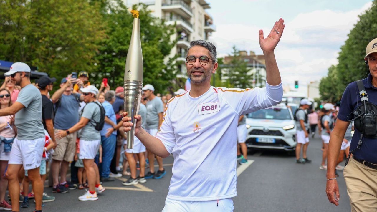 Abhinav Bindra: শব্দ কম পড়ছে... প্যারিসে টর্চ রিলের অনুভূতি বর্ণনা করতে গিয়ে বললেন অভিনব বিন্দ্রা