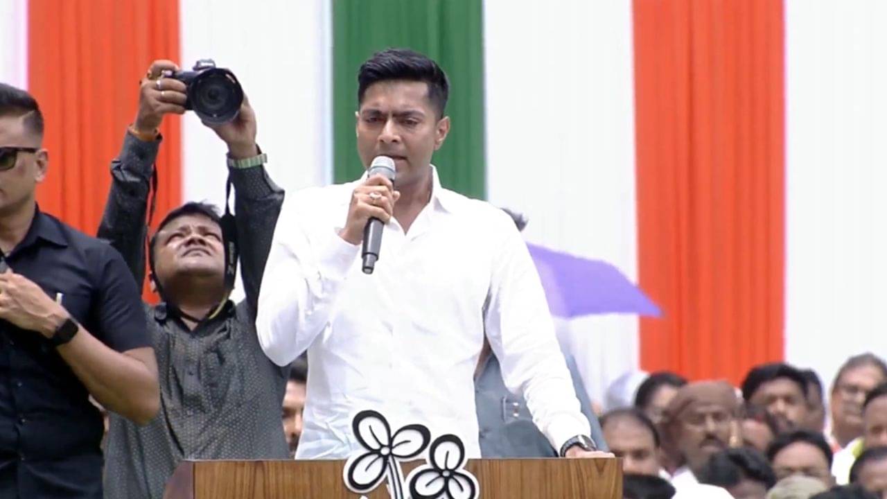 Abhishek Banerjee: নতুন কিছু সংযোজন হবে ডায়মন্ড হারবার মডেলে? অগস্টেই বৈঠকে বসবেন অভিষেক