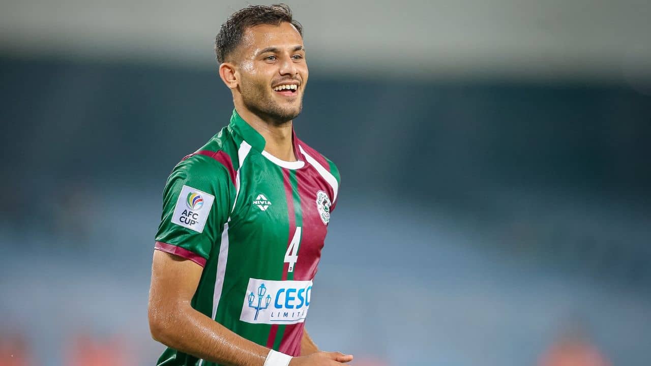 East Bengal vs Mohun Bagan: রাতারাতি মোহনবাগান থেকে ইস্টবেঙ্গলে? আনোয়ার আলিকে নিয়ে ডার্বি শুরু ময়দানে!