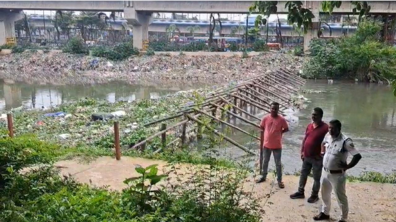 Salt Lake body Recover: বাগজোলা খালে চোখ যেতেই মাথায় হাত, এলাকাবাসী দৌড়লেন পুলিশ ডাকতে