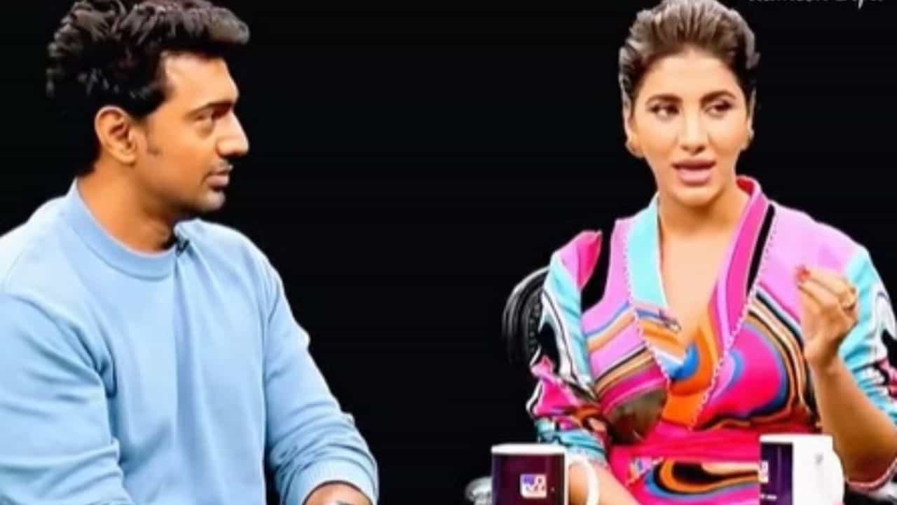 ছলছল চোখে প্রেমিকা রুক্মিণীর কাছে কী চাইলেন দেব? ফেরাতেই পারলেন না অভিনেত্রী ছলছল চোখে প্রেমিকা রুক্মিণীর কাছে কী চাইলেন দেব? ফেরাতেই পারলেন না অভিনেত্রী