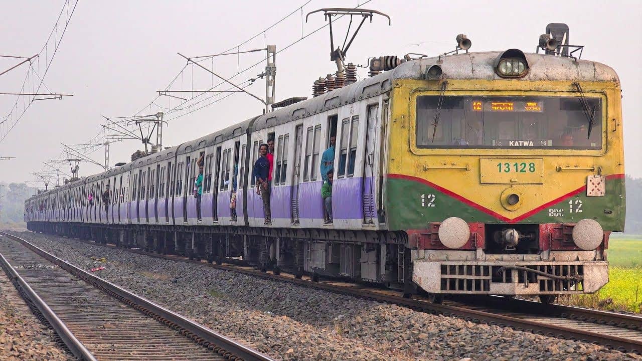 Railway recruitment 2024: বড় ঘোষণা রেলের! খুব শীঘ্রই নিয়োগ হবে হাজার হাজার, কোন পদে জানুন