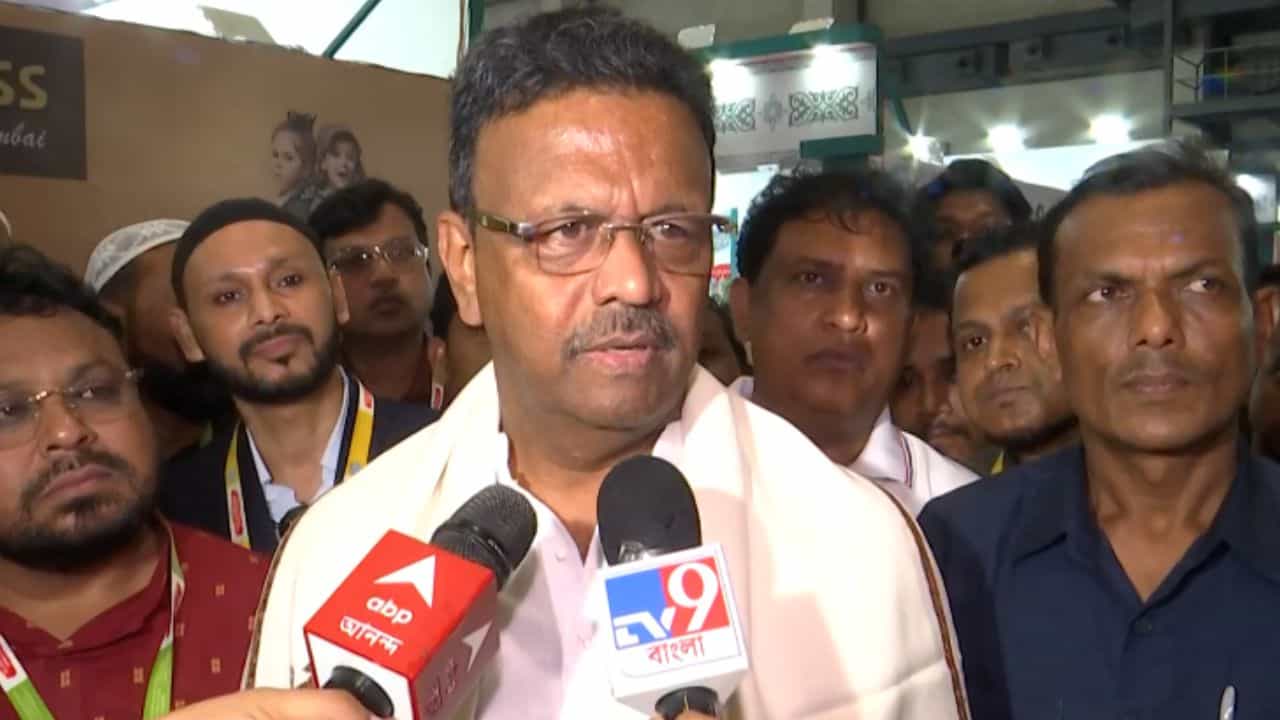 Firhad Hakim: শেষ রক্তবিন্দু পর্যন্ত… সাম্প্রদায়িকতাকে আমি প্রশ্রয় দেব না: ফিরহাদ