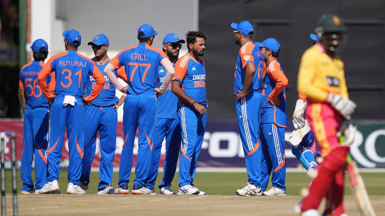 IND vs ZIM Report: ধোনির জন্মদিনেই প্রত্যাবর্তন শুভমনদের, 'অভিষেক' ব্যবধানে জয় IND vs ZIM Report: ধোনির জন্মদিনেই প্রত্যাবর্তন শুভমনদের, 'অভিষেক' ব্যবধানে জয়