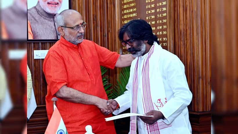 Hemant Soren: আজ বিকেলেই ফের মুখ্যমন্ত্রীর চেয়ারে হেমন্ত সোরেন