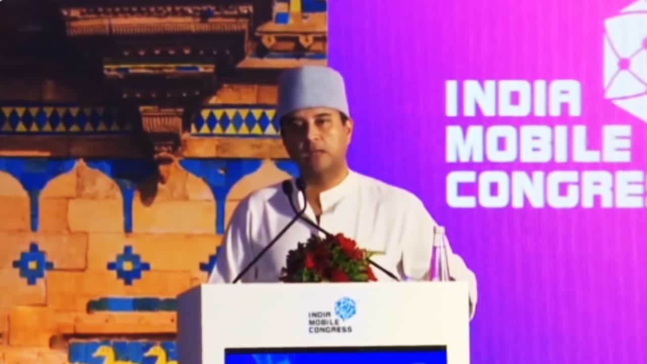 India Mobile Congress 2024: যুবদের জন্য কর্মসংস্থানের সুযোগ তৈরি করছে ডিজিটাল ইন্ডিয়া অভিযান: জ্যোতিরাদিত্য সিন্ধিয়া India Mobile Congress 2024: যুবদের জন্য কর্মসংস্থানের সুযোগ তৈরি করছে ডিজিটাল ইন্ডিয়া অভিযান: জ্যোতিরাদিত্য সিন্ধিয়া