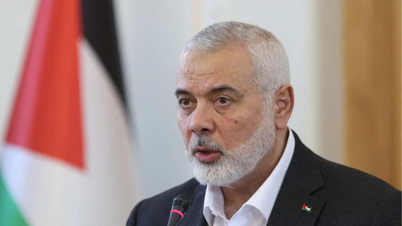 Hamas Chief Killed: খতম হামাস প্রধান ইসমাইল হানিয়ে, ইজরায়েলের দিকেই উঠল আঙুল, বড় মোড় নেবে যুদ্ধ? Hamas Chief Killed: খতম হামাস প্রধান ইসমাইল হানিয়ে, ইজরায়েলের দিকেই উঠল আঙুল, বড় মোড় নেবে যুদ্ধ?