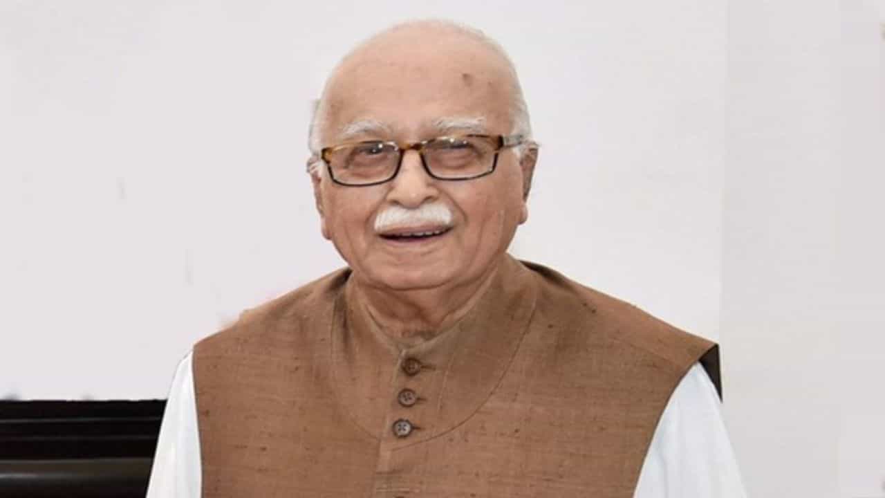 Lal Krishna Advani: ফের অসুস্থ লালকৃষ্ণ আদবাণী, বাড়ি ফেরার একদিনের মধ্যেই আবার ভর্তি হাসপাতালে Lal Krishna Advani: ফের অসুস্থ লালকৃষ্ণ আদবাণী, বাড়ি ফেরার একদিনের মধ্যেই আবার ভর্তি হাসপাতালে
