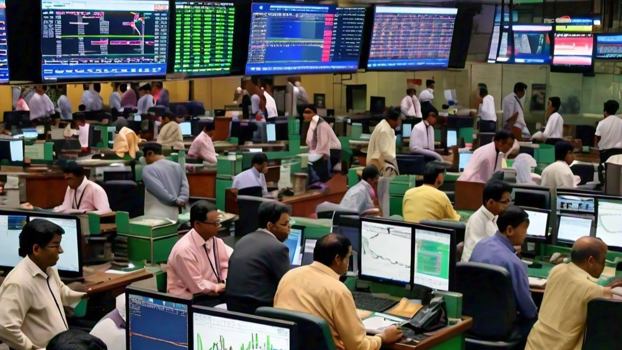 Share Market: বাজেট ঘোষণার আগেই কিনে রাখুন এই স্টক, মালামাল হয়ে যেতে পারেন একদিনে Share Market: বাজেট ঘোষণার আগেই কিনে রাখুন এই স্টক, মালামাল হয়ে যেতে পারেন একদিনে