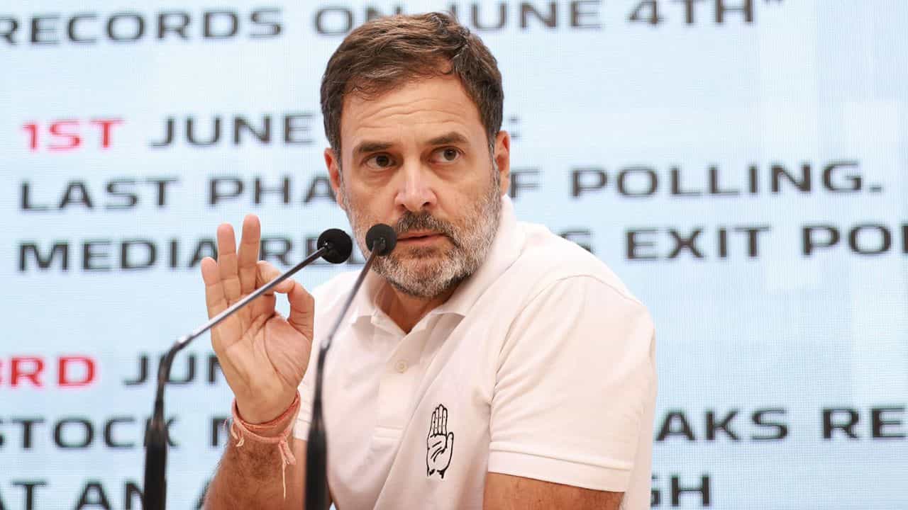 'অভয়মুদ্রা'র পর সংসদে রাহুলের হাতিয়ার 'চক্রব্যূহ', অভিমন্যু কারা? 'অভয়মুদ্রা'র পর সংসদে রাহুলের হাতিয়ার 'চক্রব্যূহ', অভিমন্যু কারা?