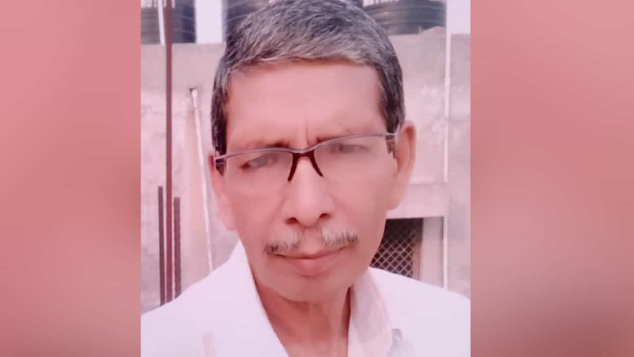 ১৫ টা স্টিচের পরও পড়ছে কাঁচা রক্ত, চোখ ফুলে বেরিয়ে আসছে... রিক্সার ধাক্কায় এমন হল কীভাবে? বৃদ্ধের মৃত্যু ঘিরে বাড়ছে রহস্য ১৫ টা স্টিচের পরও পড়ছে কাঁচা রক্ত, চোখ ফুলে বেরিয়ে আসছে... রিক্সার ধাক্কায় এমন হল কীভাবে? বৃদ্ধের মৃত্যু ঘিরে বাড়ছে রহস্য