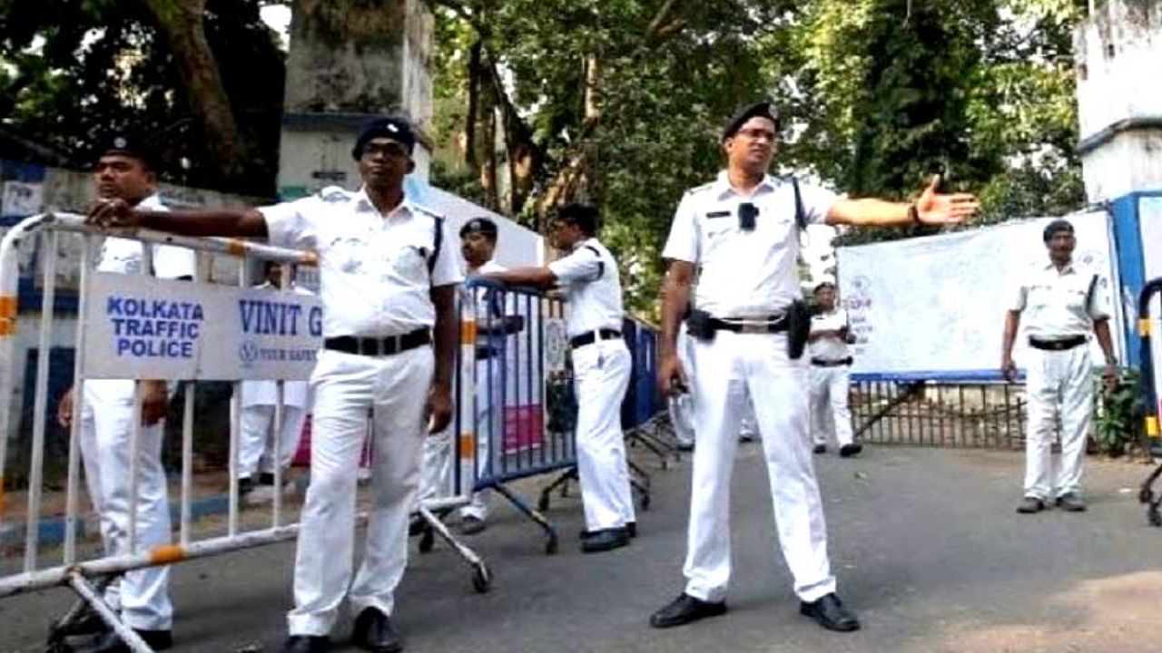 21 July: মাঝে আর এক দিন, কড়া নিরাপত্তা বলয়ে ২১ জুলাইয়ের শহর