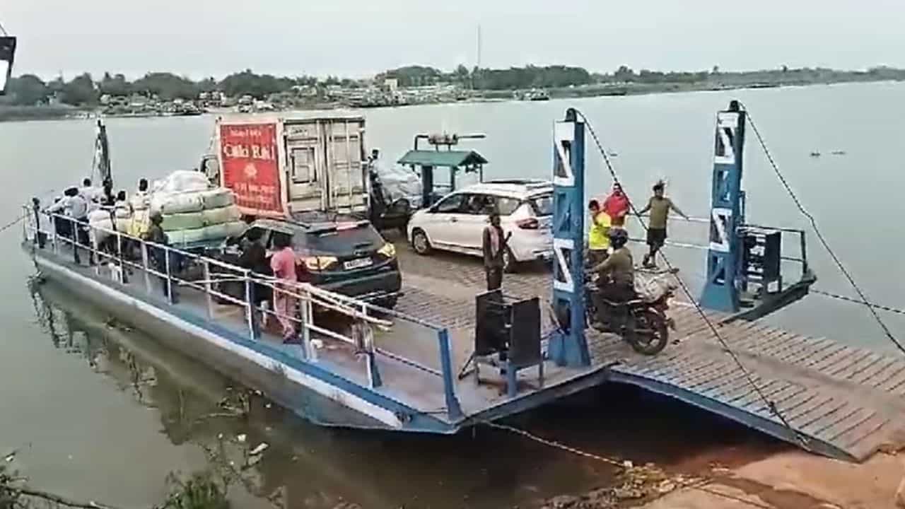 Bridge: ভাগীরথীর বুকে হবে সেতু, কালনা-শান্তিপুরের দূরত্ব ঘুচবে এবার Bridge: ভাগীরথীর বুকে হবে সেতু, কালনা-শান্তিপুরের দূরত্ব ঘুচবে এবার