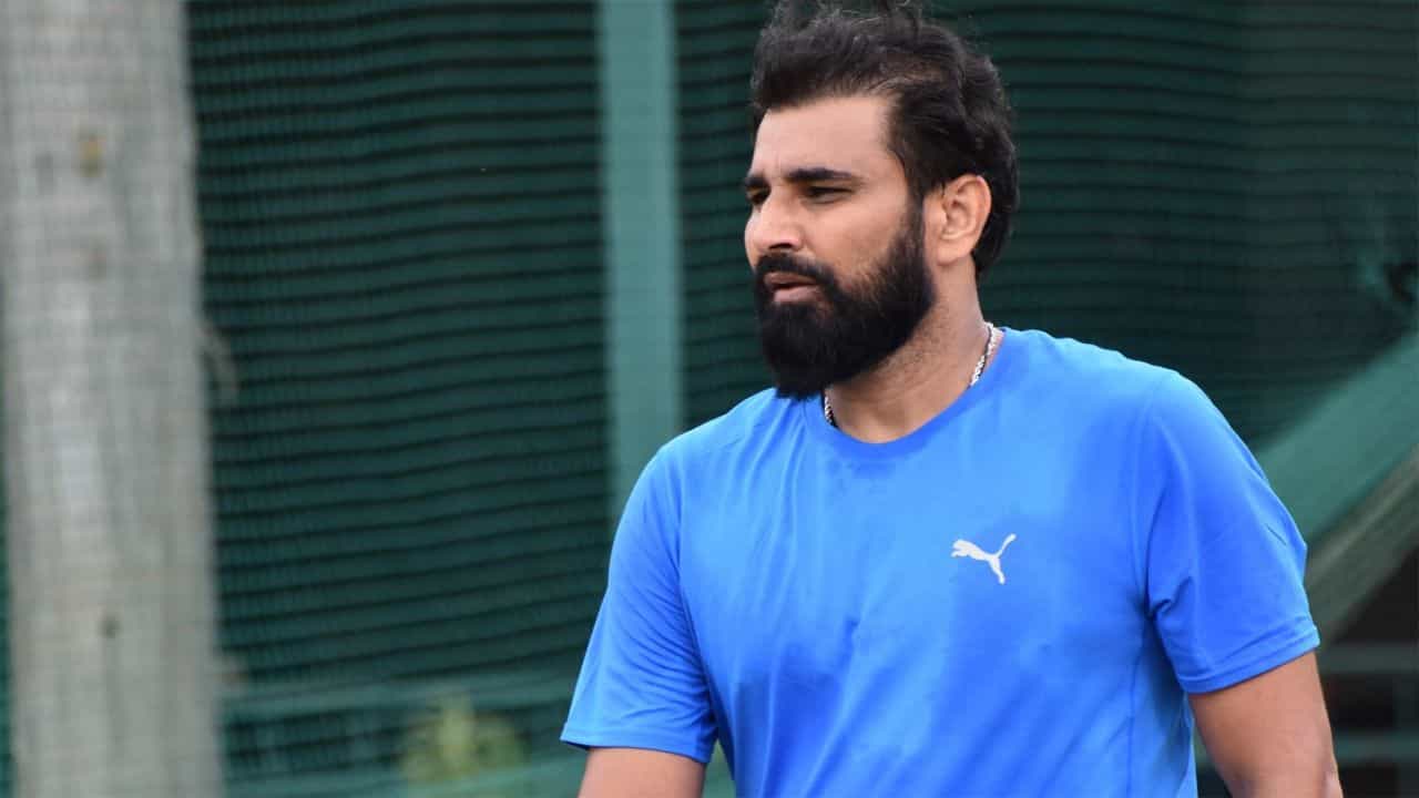 Mohammed Shami: ২০ তলা থেকে ঝাঁপ... মহম্মদ সামির জীবনের চাঞ্চল্যকর তথ্য ফাঁস Mohammed Shami: ২০ তলা থেকে ঝাঁপ... মহম্মদ সামির জীবনের চাঞ্চল্যকর তথ্য ফাঁস