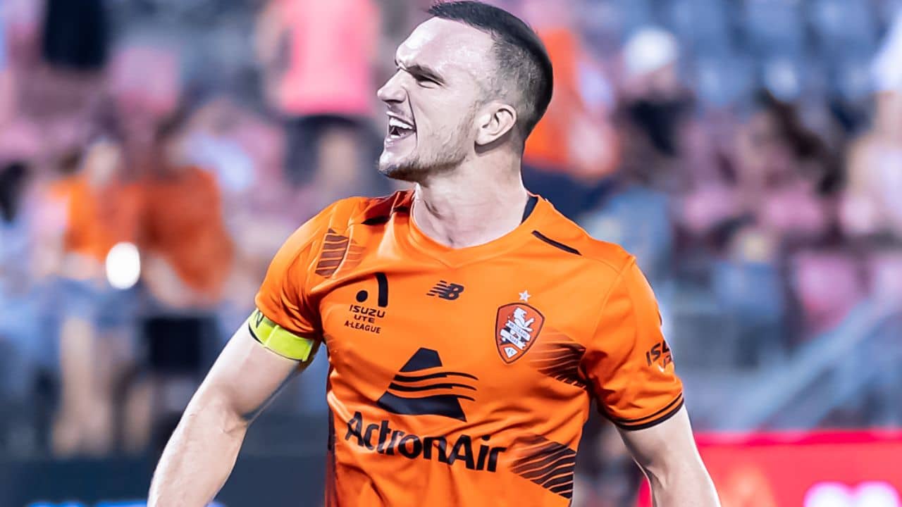 Mohun Bagan: প্রতিপক্ষকে নিয়ে ছিনিমিনি খেলতে টম অ্যালড্রেডকে সই করাল মোহনবাগান, ভিডিয়োয় রয়েছে চমক